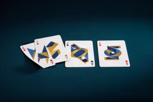 Ảnh minh hoạ bốn quân bài ngửa cho mục luật chơi game bài HELLO88